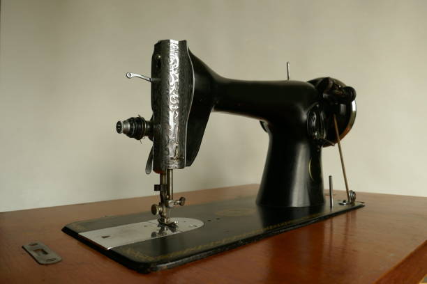 istock Details of a manual sewing machine 1252412937