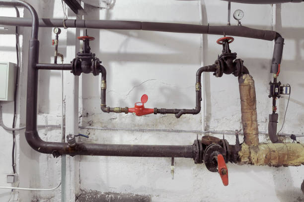 istock Faucets on old water pipes. Emergency. 1252414996