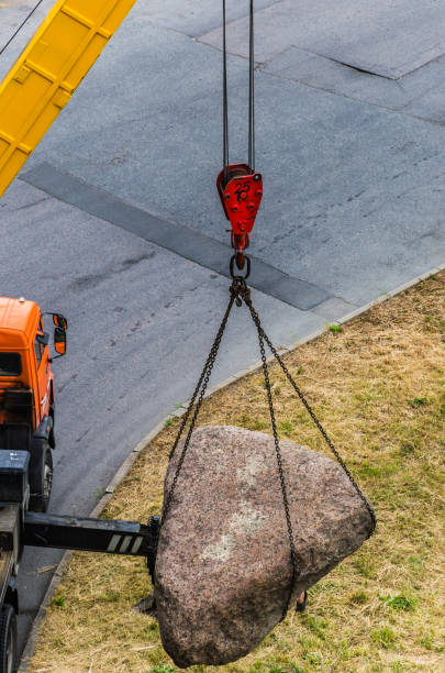 Boulder Loading 350+ Lifting Boulder Stock Photos, Pictures & Royalty-Free Images - iStock