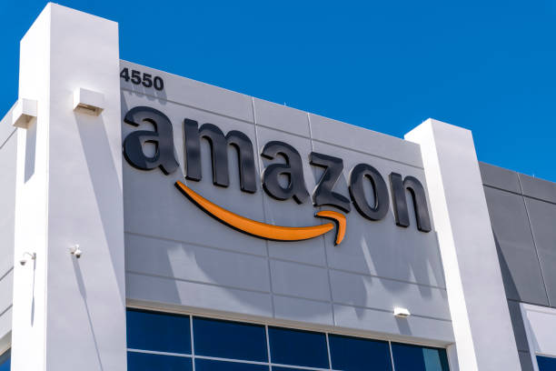 budynek centrum realizacji zamówień amazon w las vegas - las vegas metropolitan area obrazy zdjęcia i obrazy z banku zdjęć