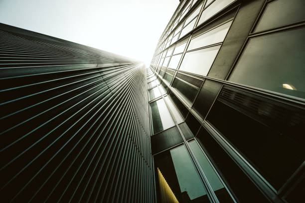 istock Office skysraper in the sun 1252473800