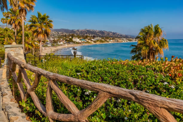 istock Laguna Beach  walkway overlooks Pacific Ocean. 1252477015