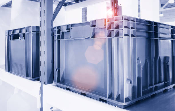 istock Plastic containers on the modern warehouse for piece small storage of goods 1252491062