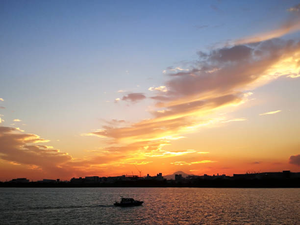 istock A colorful sunset on the coast 1252594692