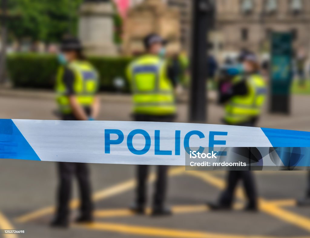 Glasgow Police At An Incident Police In Glasgow During An Incident Near George Square Police Force Stock Photo