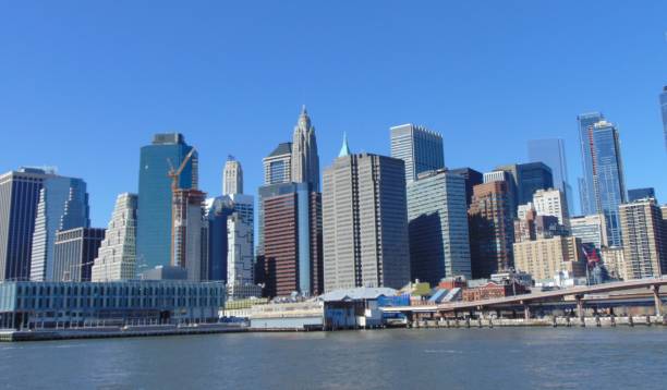 istock On the New-York City river 4 1252738322