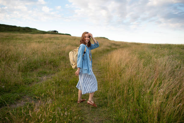 istock a young woman traveling 1252743175