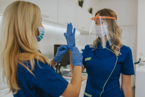 istock Regular day in doctor's office during pandemic 1252760663