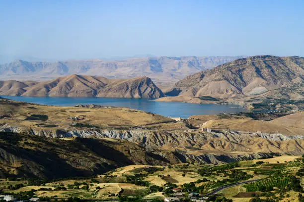 This dam, which is named after a nearby town called Dukan, was built in 1959. It impounds the Little Zab (river). It is a beautiful tourism destination in Sulaymaniyah Province in the Kurdistan Region of Iraq.