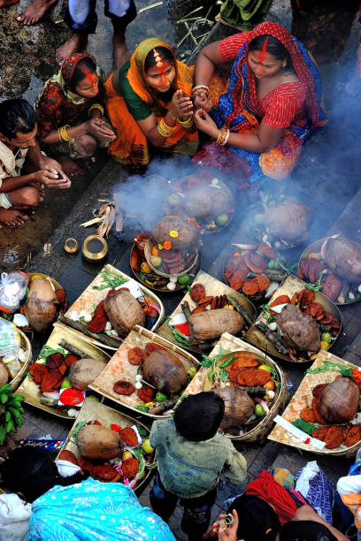 chhath puja luftbild - devotee stock-fotos und bilder