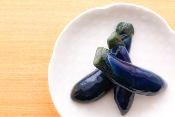 japanese pickled eggplant　茄子の漬物 - 漬物 ストックフォトと画像