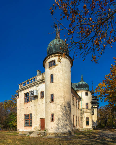 Palace of Count Shuvalov in Talne, Ukraine Talne, Ukraine 10.19.2019. Abandoned Count Shuvalov Palace in Talne village, Cherkasy region, Ukraine, at fall cherkasy stock pictures, royalty-free photos & images