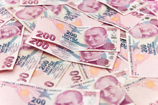 200 Turkish lira 200 Turkish liras regularly arranged on the table para birimi stock pictures, royalty-free photos & images