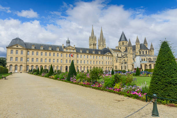 istock Saint-Etienne abbey church 1253077177
