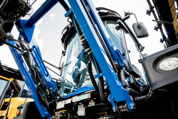 Harvester engine. Gear chains and new modern mechanisms.