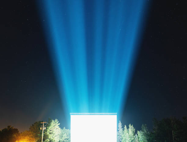 istock Drive In Movie Theatre 1253105349