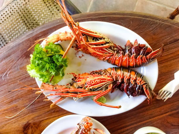 istock Baked lobster with cheese 1253113466