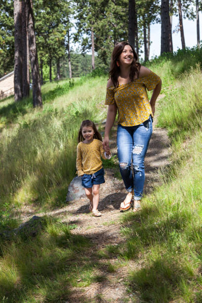 istock Mother and Daughter 1253114870