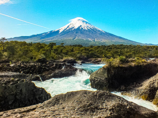 istock Osorno Volcano 1253140288