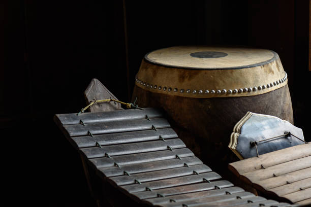 Thai musical instrument Pictures of Southeast Asian musical instruments with a black background musical equipment stock pictures, royalty-free photos & images