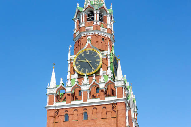 istock Spasskaya Tower of Moscow Kremlin 1253310395