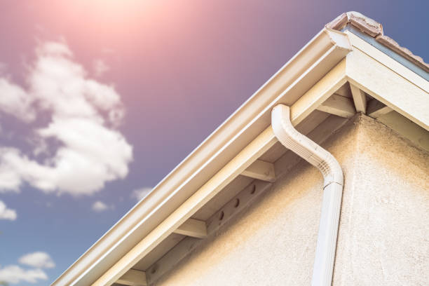 istock House with New Seamless Aluminum Rain Gutters 1253320130