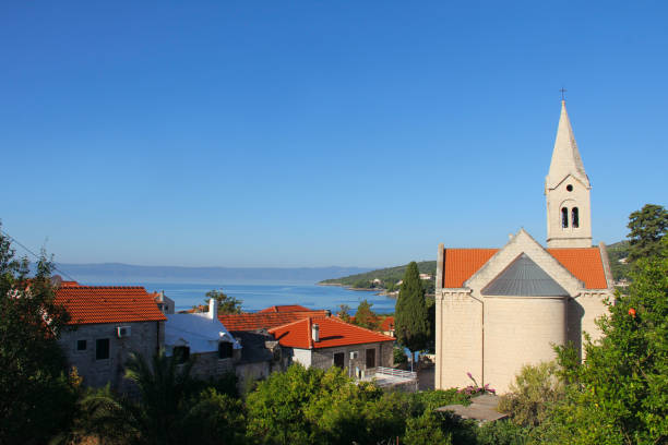 istock Sumartin town in Croatia 1253343183