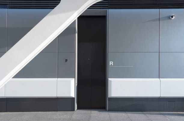 istock Entrance of modern architecture 1253379279