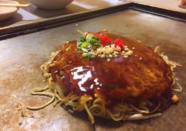 okonomiyaki ( okonomiyaki ) - 4721 zdjęcia i obrazy z banku zdjęć