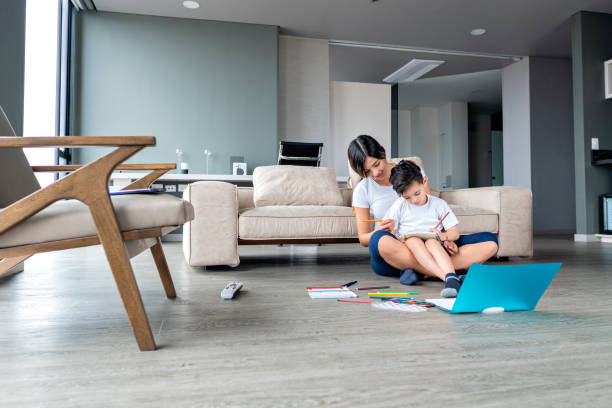 istock mom and son do homework 1253494143