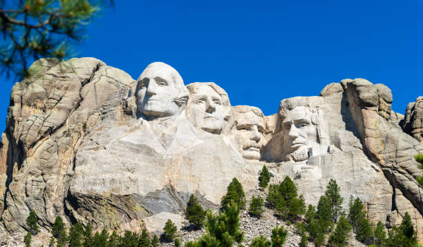istock Mount Rushmore National Monument in Black Hills 1253515113