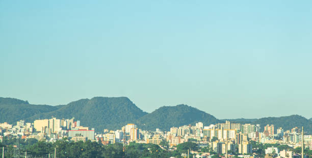 вид на город санта-мария rs бразилии. - santa maria стоковые фото и изображения