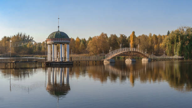 Gazebo in the middle of the lake at fall Gazebo in the middle of the lake at fall in Ukraine, Cherkasy Oblast, Cherkasy cherkasy stock pictures, royalty-free photos & images