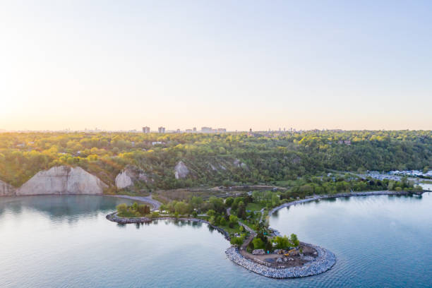 istock Aerial Bluffers Park - Cliff Park view,  Scarborough, Canada 1253567413