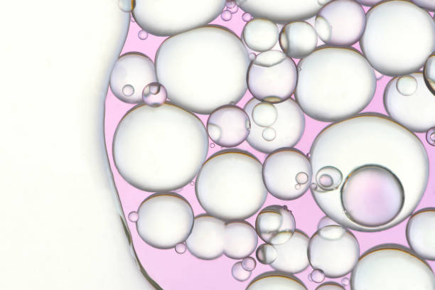 pink bubbles - white molecule imagens e fotografias de stock