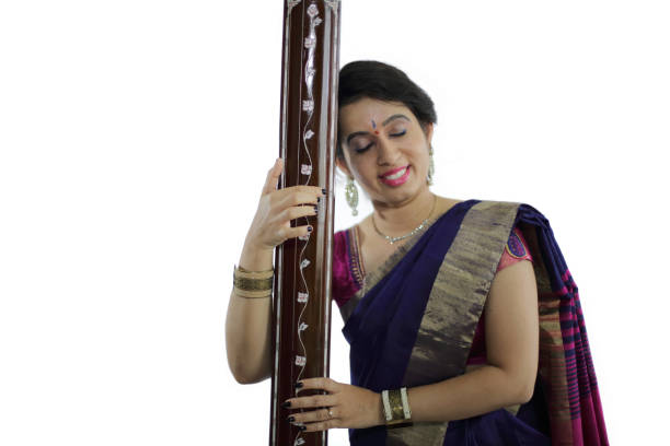 istock Indian Female Singer 1253632363