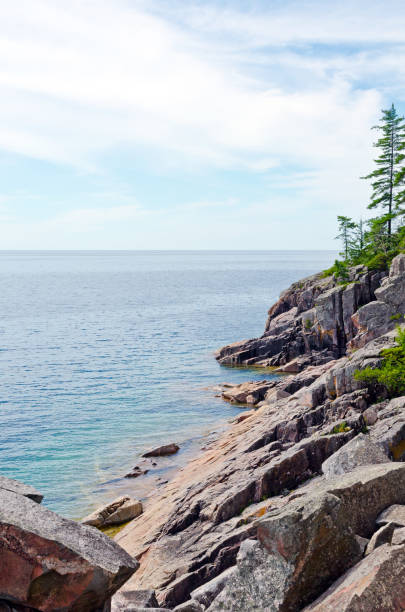 istock Shore of Superior Lake 1253690278