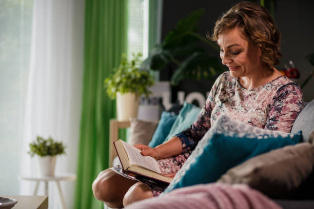 istock The one who reads doesn’t get bored 1253711362
