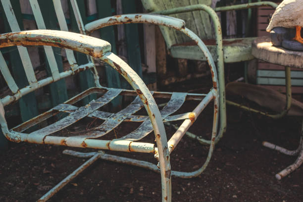 istock patio furniture ruins 1253727688