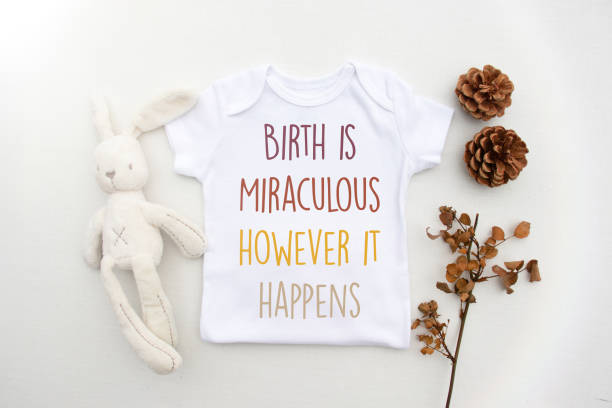 "Birth is miraculous however it happens" - Positive Birth Affirmation Positive birth affirmations for pregnancy and hypnobirthing home birth photos stock pictures, royalty-free photos & images
