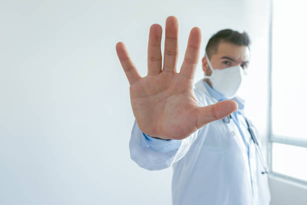 istock Stop the spread of COVID-19! 1253774946