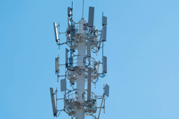 istock 5G Mobile phone base station Tower 1253791287