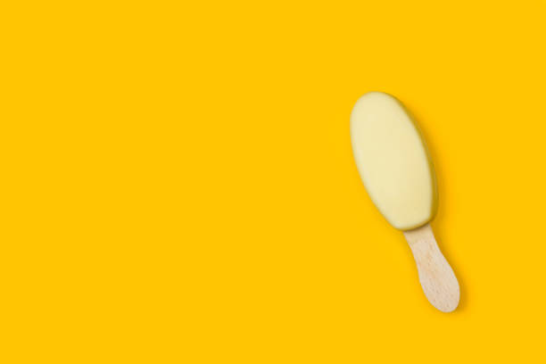 istock White chocolate dipped ice lolly 1253811039