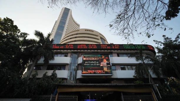 mumbai, india - 19 de diciembre de 2018: antigua estructura del mercado de valores bombay - market asia photography outdoors fotografías e imágenes de stock