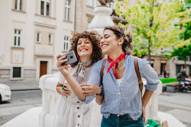 istock Taking selfie on a city break 1253832966