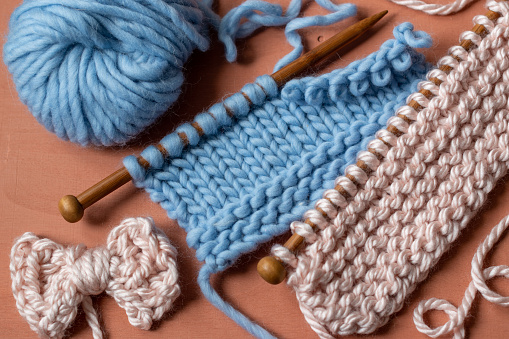 Knitting background with super chunky yarn with copy space