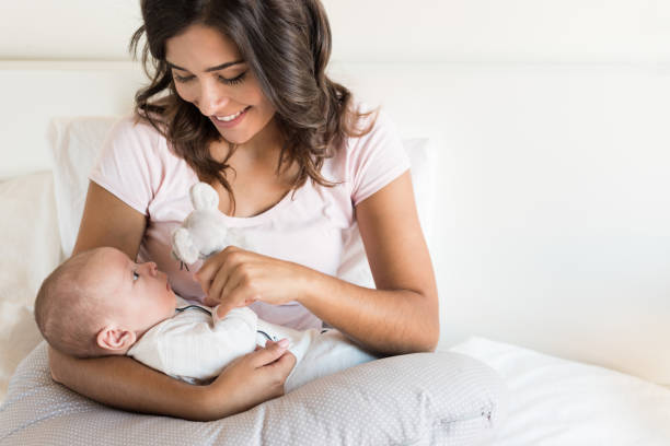 istock Mother with baby 1253920157