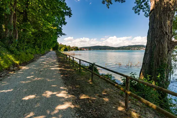 On the wonderful long-distance hiking trail, Seegang on Lake Constance, Germany