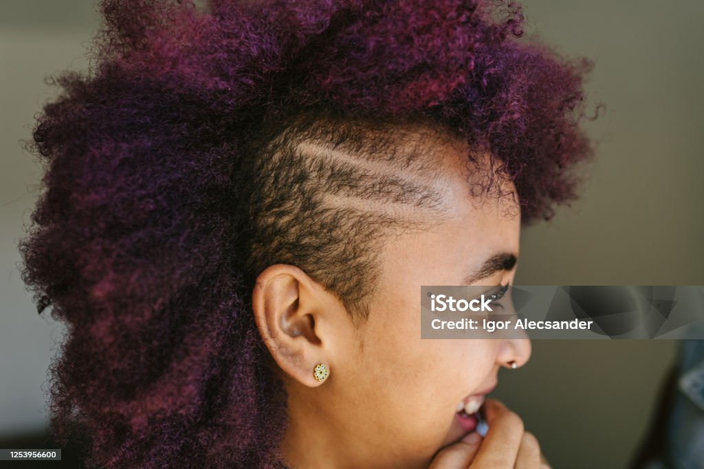 Profile Of A Curly Woman With Shaved Side Stock Photo - Download Image Now  - Shaving, Half-Shaved Hairstyle, One Woman Only - iStock