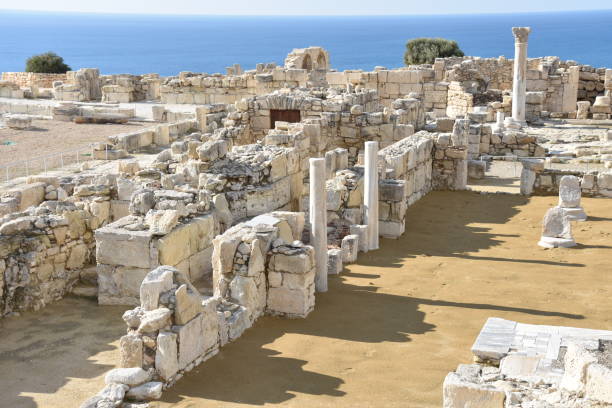 istock Ruined Ancient Buildings and Columns on the Mediterranean 1253989257
